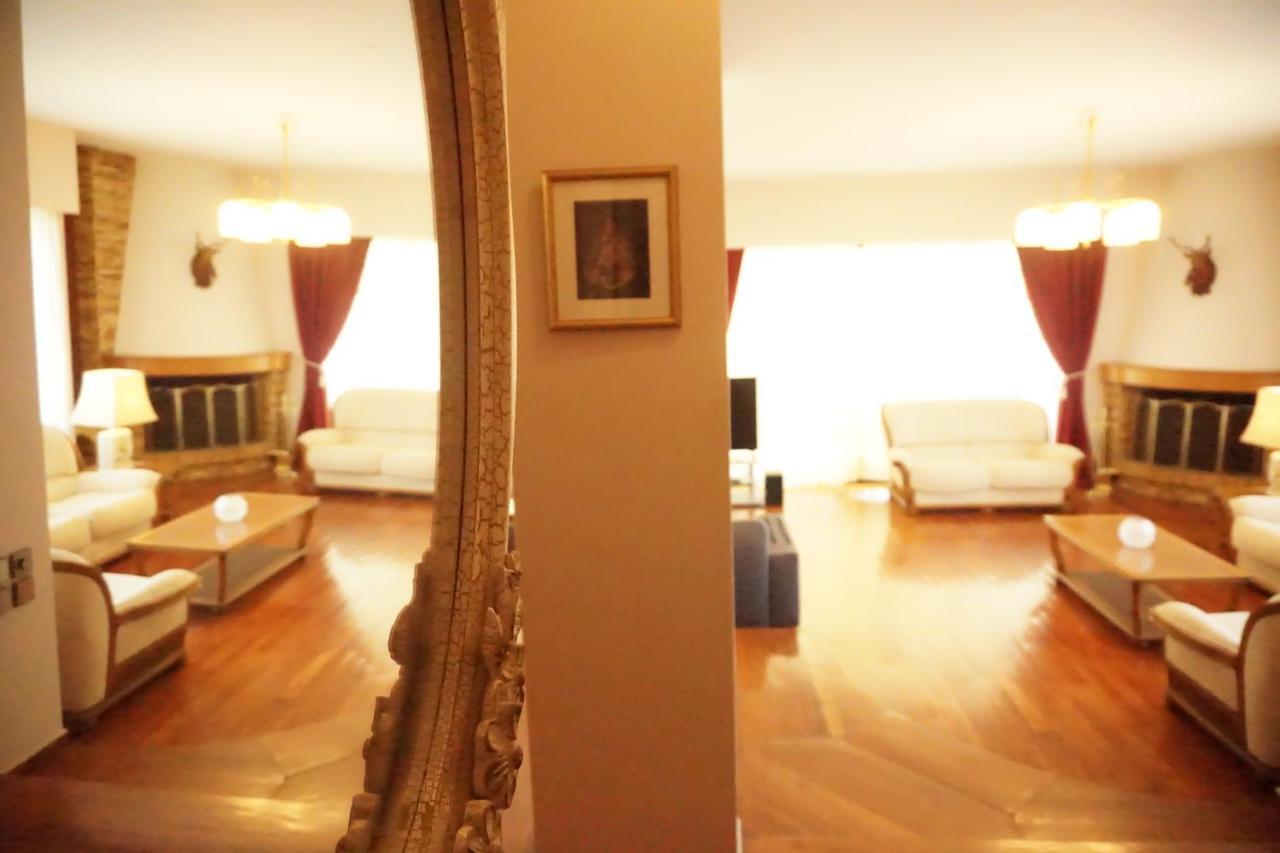 Luxury Athenian Riviera Apartment 135 Sqm At Voula Bagian luar foto