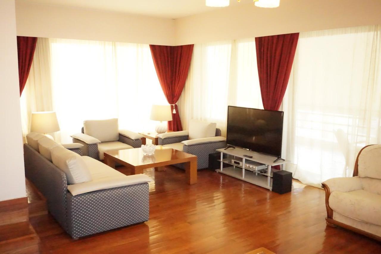 Luxury Athenian Riviera Apartment 135 Sqm At Voula Bagian luar foto